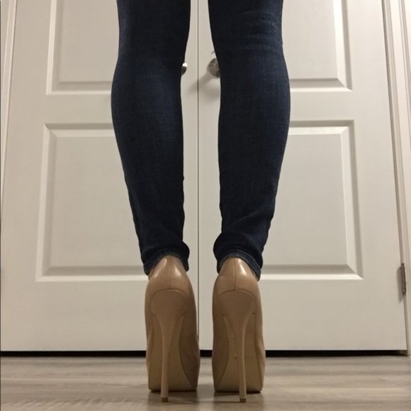 ✨Steve Madden Platform High Heels✨ - Picture 6 of 6